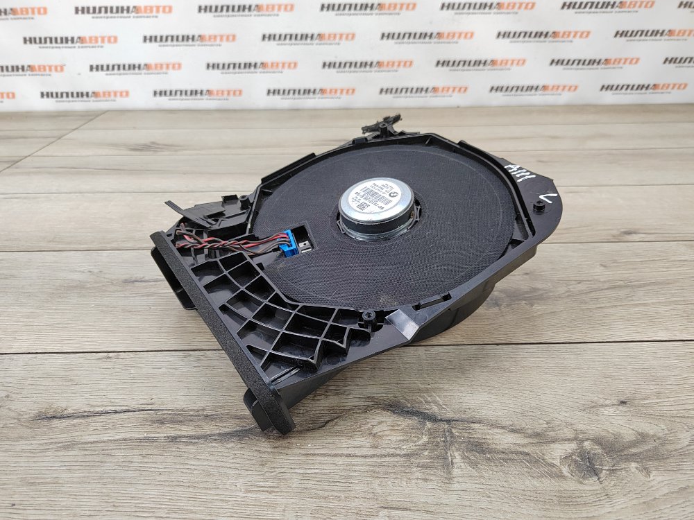 Динамик, 2000 рублей, Москва