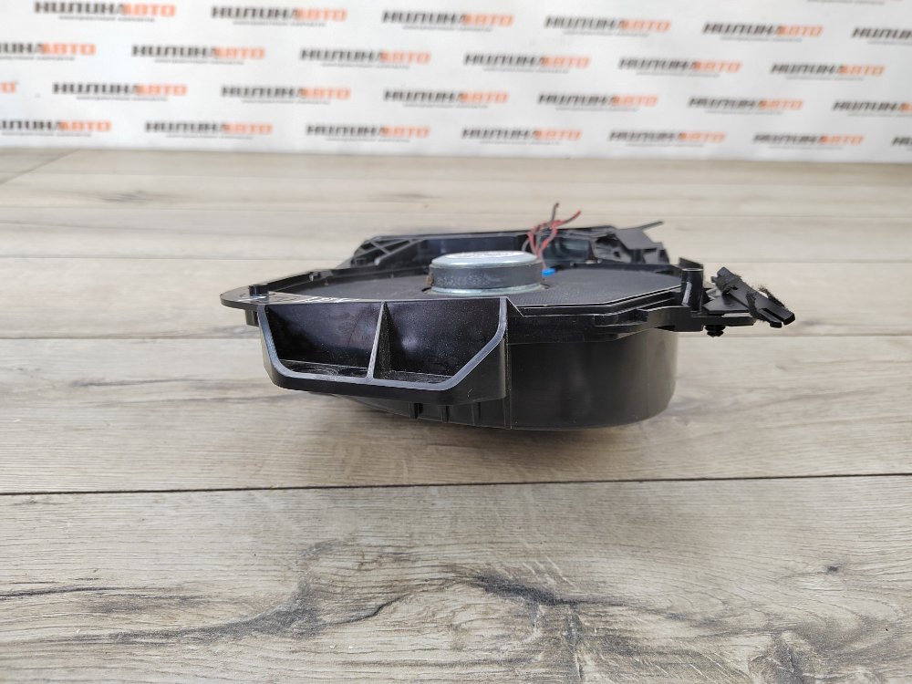 Динамик, 2000 рублей, Москва