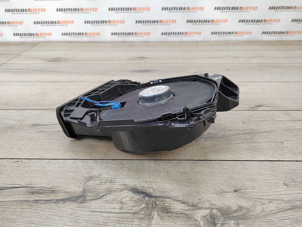 Динамик, 2000 рублей, Москва