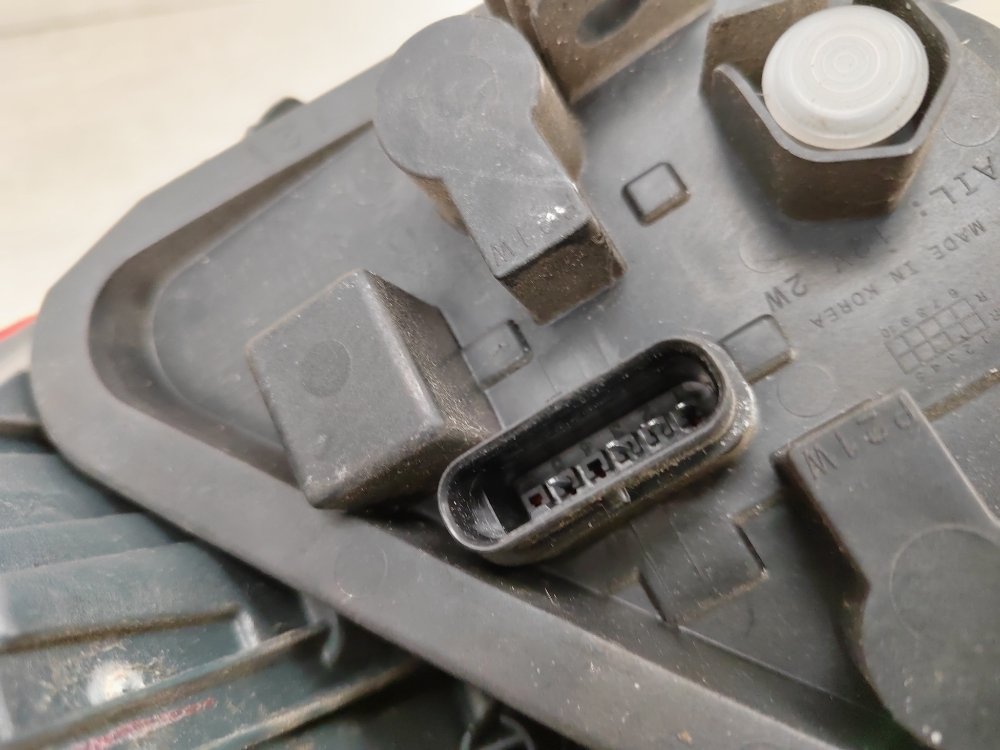 Фонарь в крыло, 8000 рублей, Москва