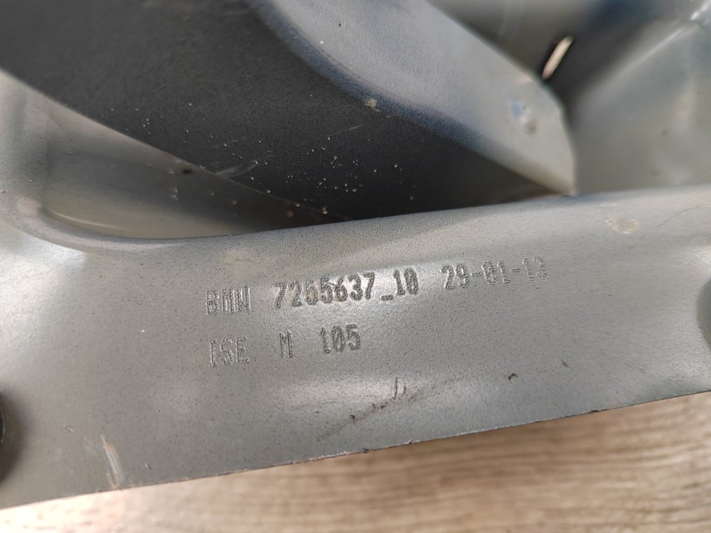 Петля крышки багажника, 800 рублей, Москва