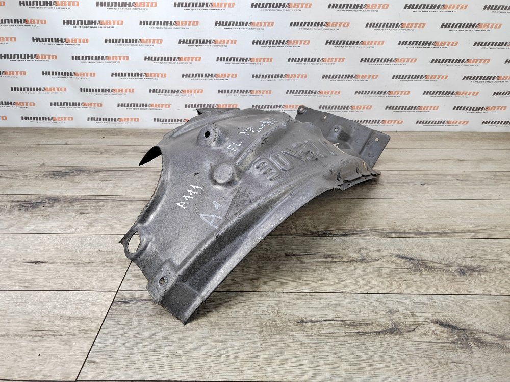 Подкрылок, 1800 рублей, Москва