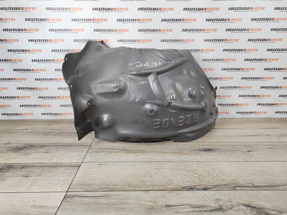 Подкрылок, 2500 рублей, Москва