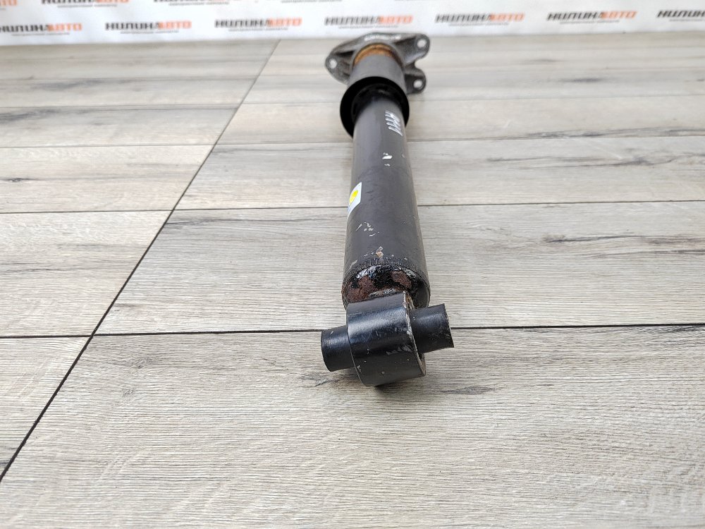 Амортизатор, 2700 рублей, Москва