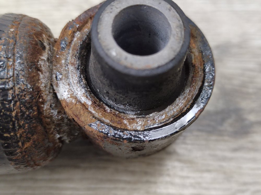 Амортизатор, 2700 рублей, Москва