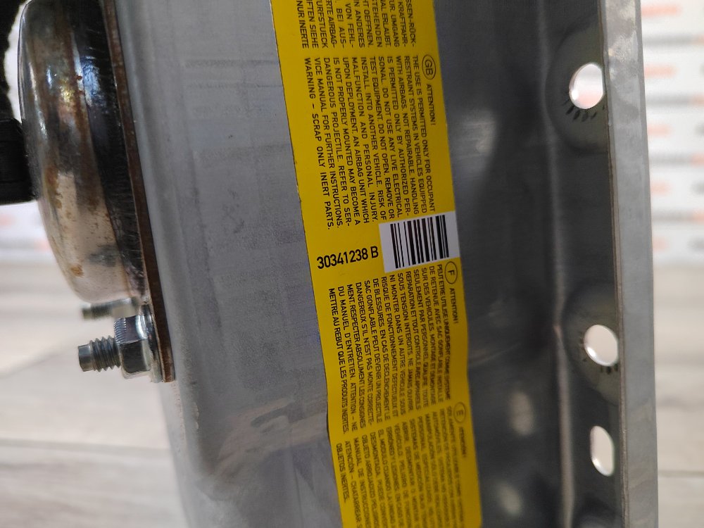 Подушка безопасности в торпедо, 4500 рублей, Москва