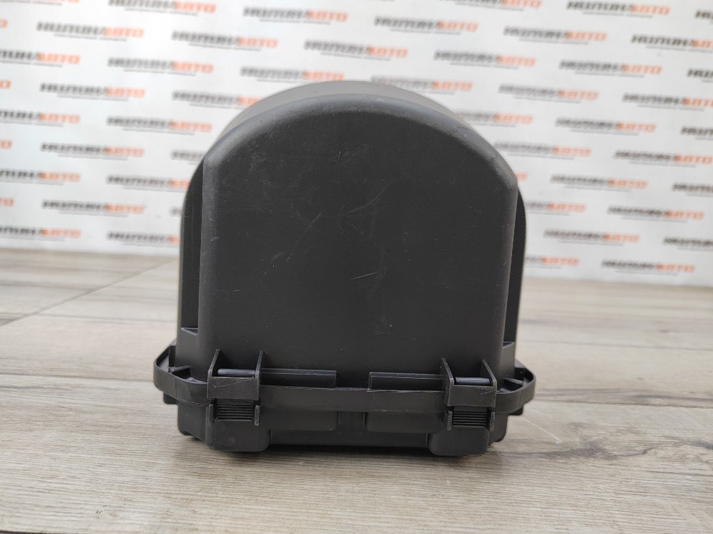 Корпус блока предохранителей, 1000 рублей, Москва