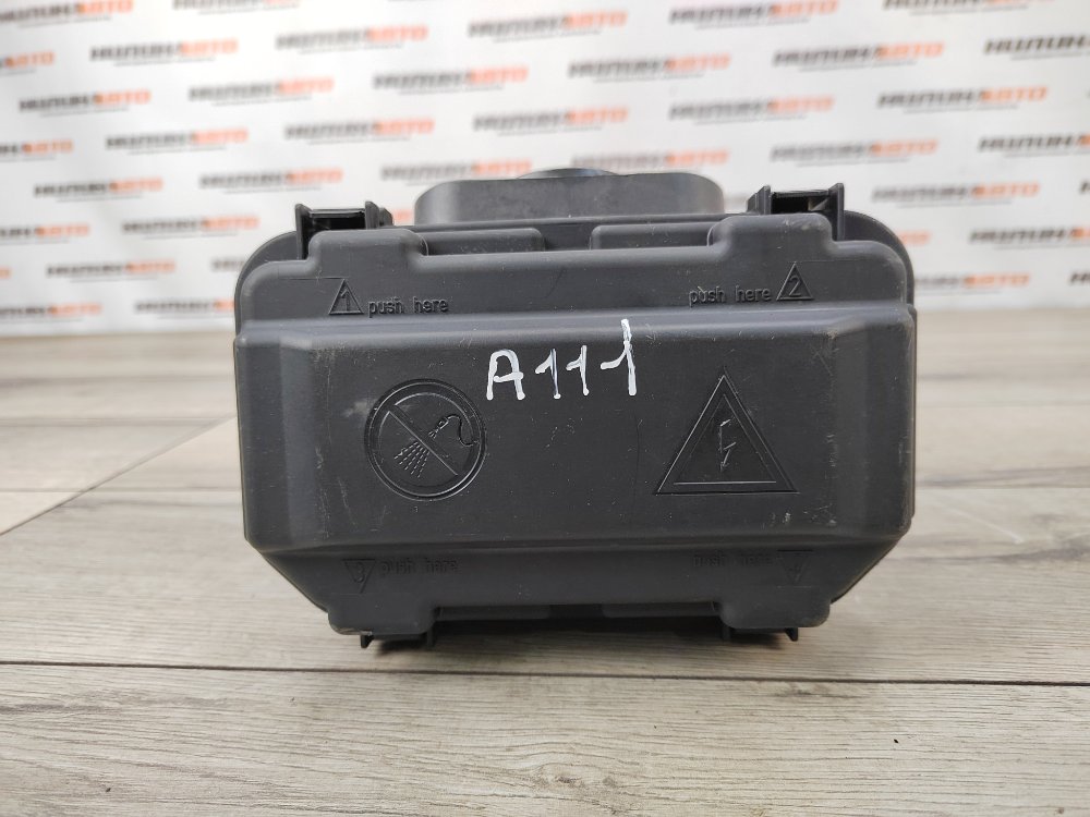 Корпус блока предохранителей, 1000 рублей, Москва