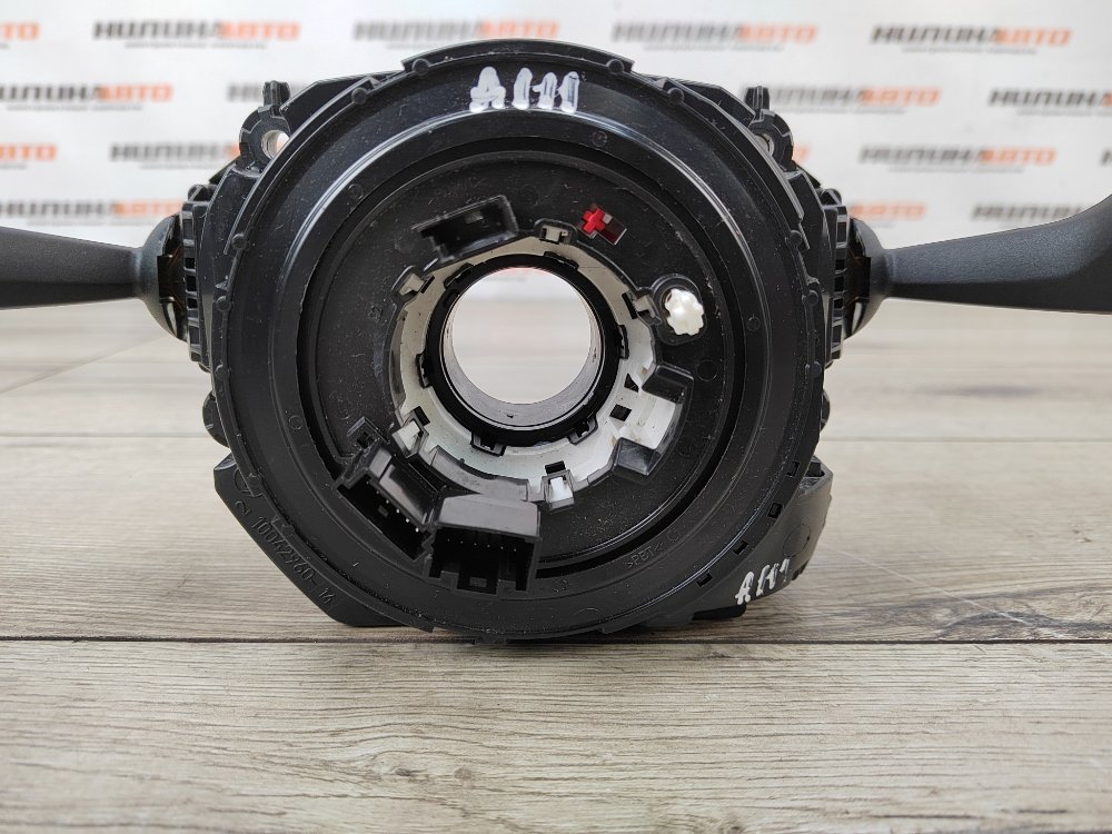 Подрулевой переключатель, 3000 рублей, Москва