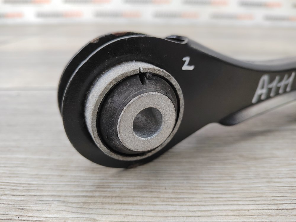 Рычаг задней подвески верхний, 1000 рублей, Москва