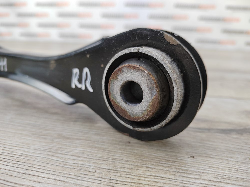 Рычаг задней подвески верхний, 1000 рублей, Москва