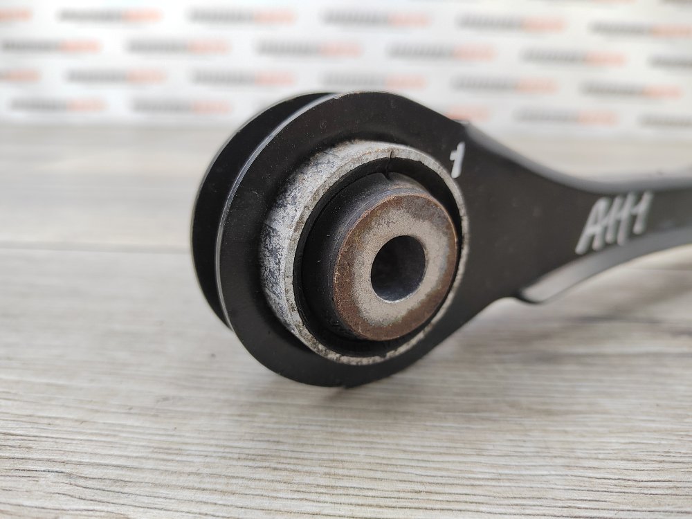 Рычаг задней подвески верхний, 1000 рублей, Москва