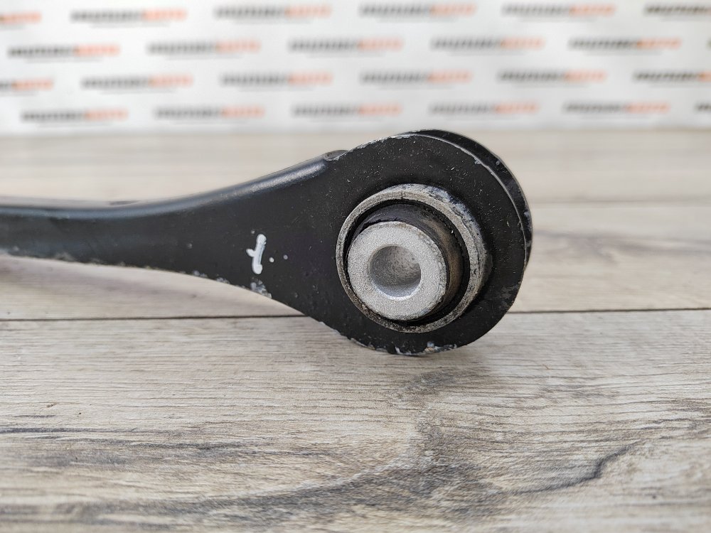 Рычаг продольный, 1000 рублей, Москва