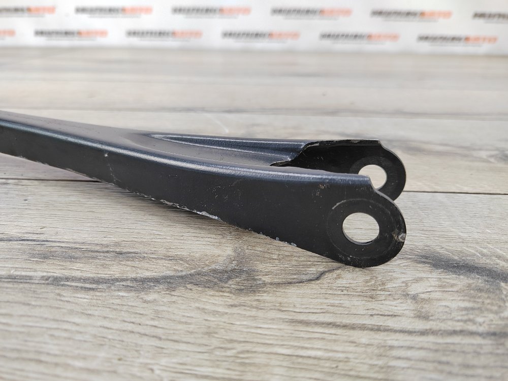 Рычаг продольный, 1000 рублей, Москва