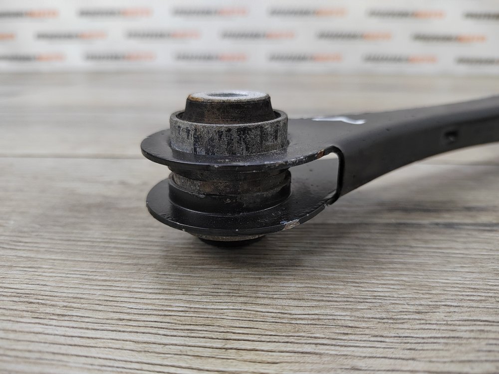 Рычаг продольный, 1000 рублей, Москва