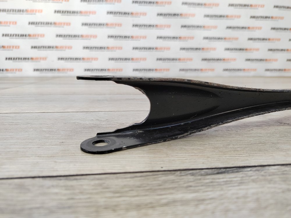 Рычаг продольный, 1000 рублей, Москва