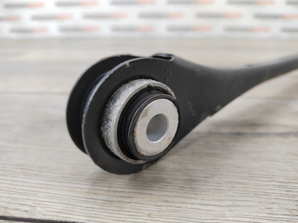 Рычаг задней подвески нижний, 1000 рублей, Москва