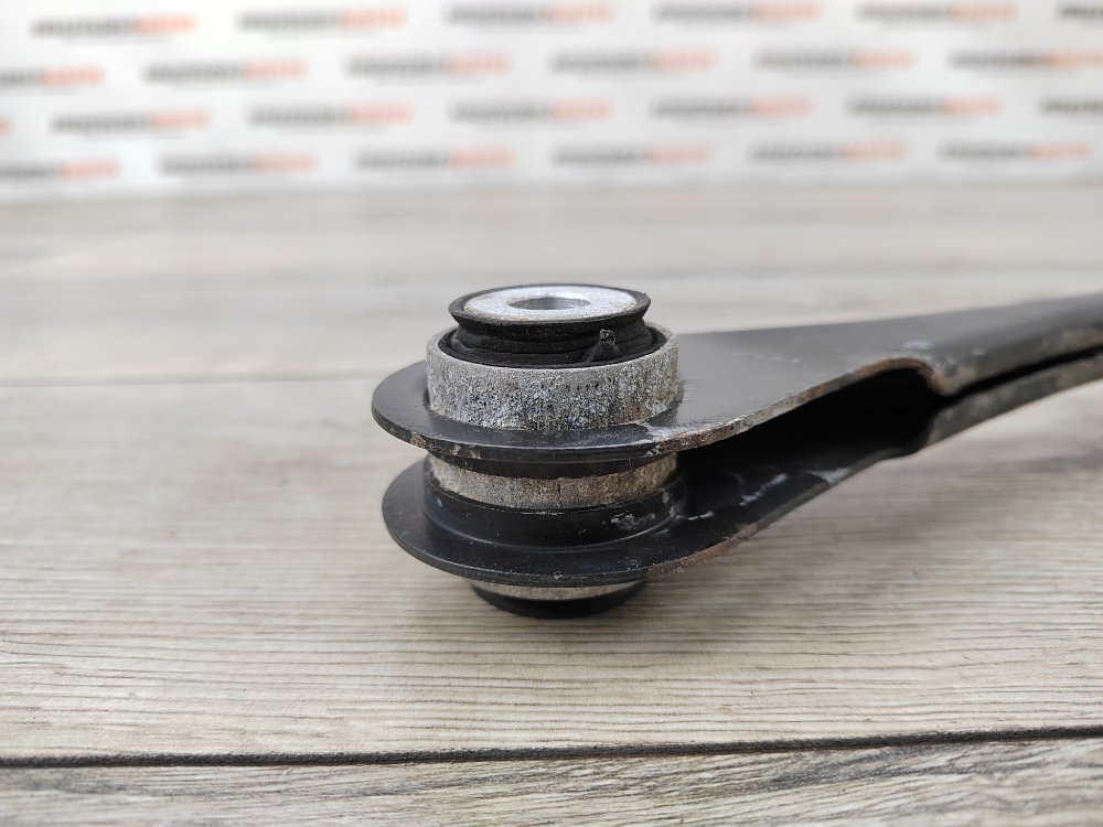 Рычаг задней подвески нижний, 1000 рублей, Москва