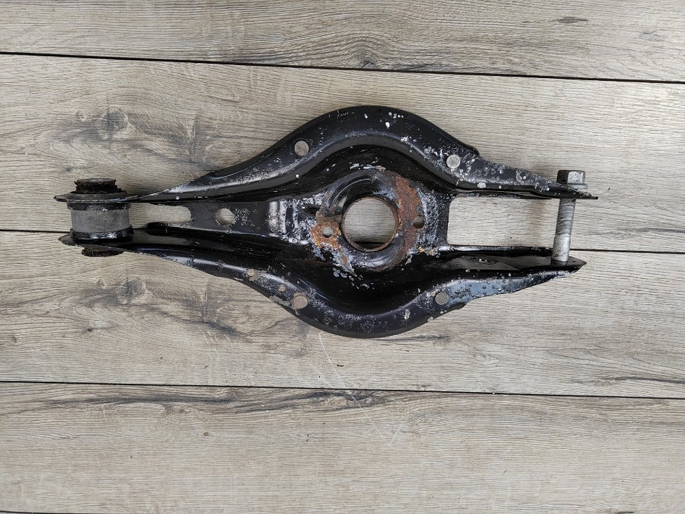 Рычаг задней подвески под пружину, 1200 рублей, Москва