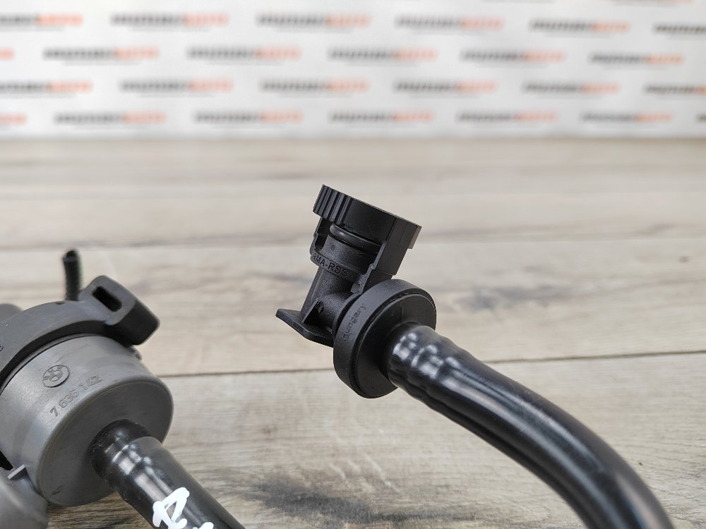 Клапан вентиляции топливного бака, 2000 рублей, Москва