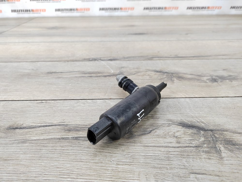 Насос омывателя фар, 1000 рублей, Москва