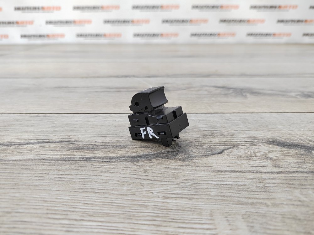 Кнопка стеклоподъемника, 400 рублей, Москва