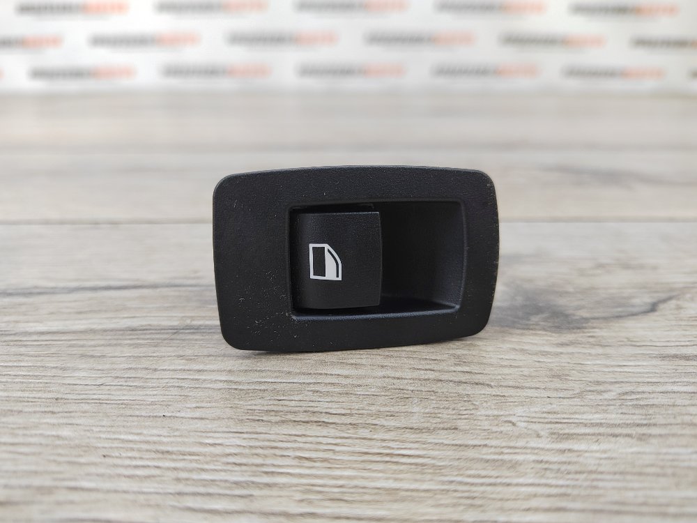 Кнопка стеклоподъемника, 200 рублей, Москва