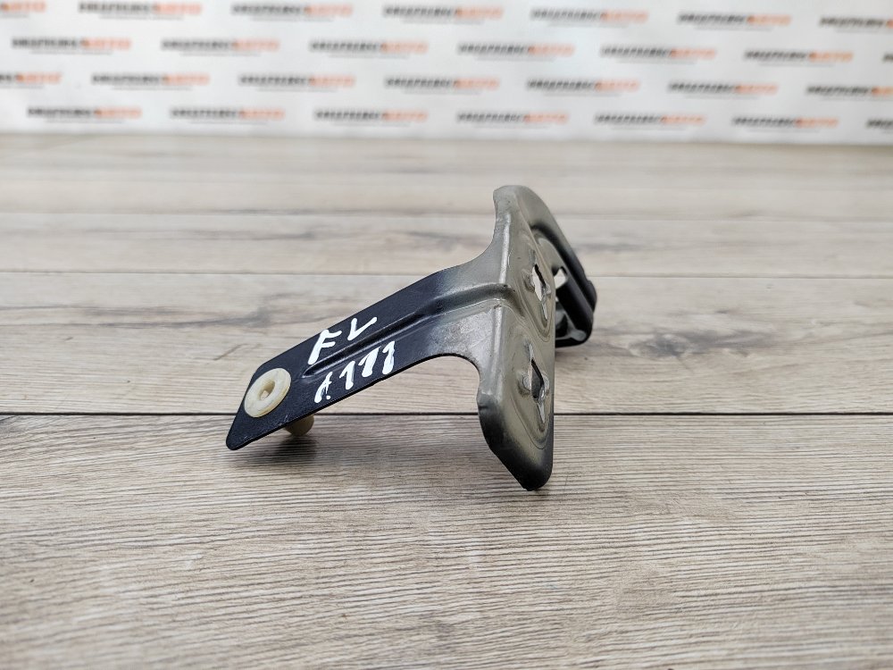 Кронштейн крыла, 1500 рублей, Москва