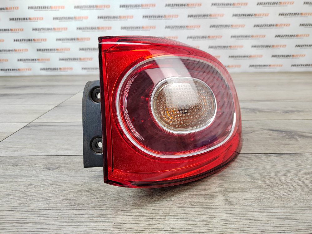 Фонарь в крыло, 5500 рублей, Москва