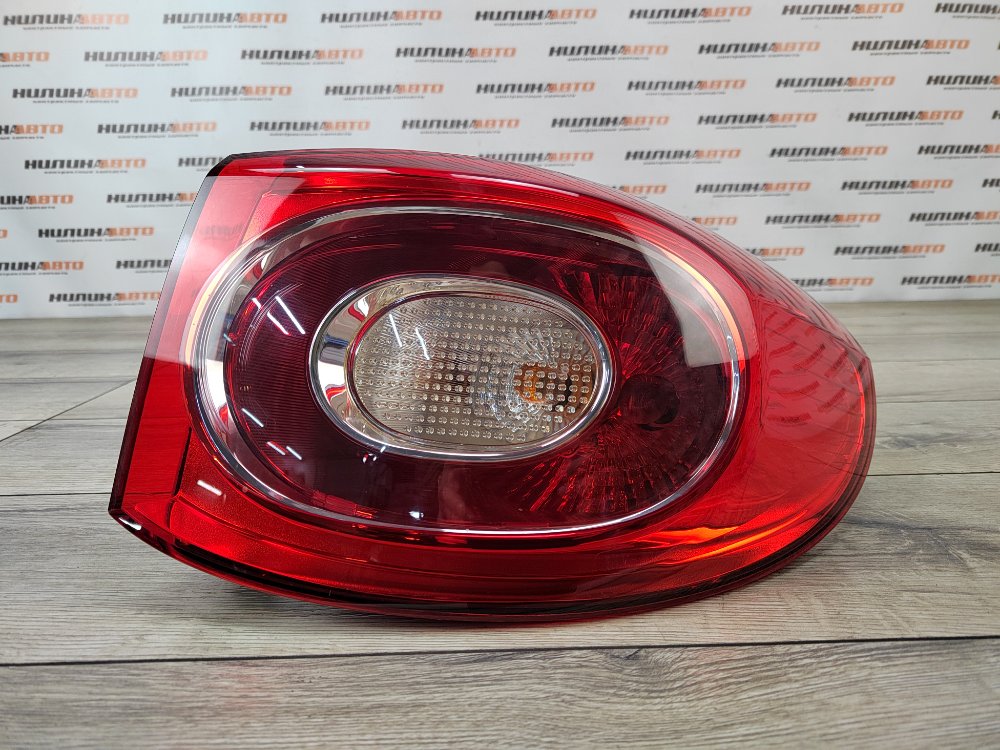 Фонарь в крыло, 5500 рублей, Москва