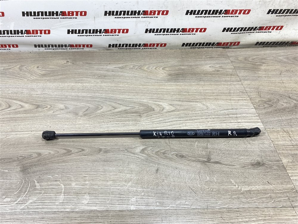 Амортизатор крышки багажника, 400 рублей, Севастополь