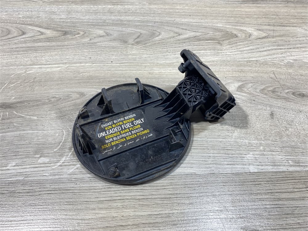 Лючок топливного бака, 500 рублей, Севастополь