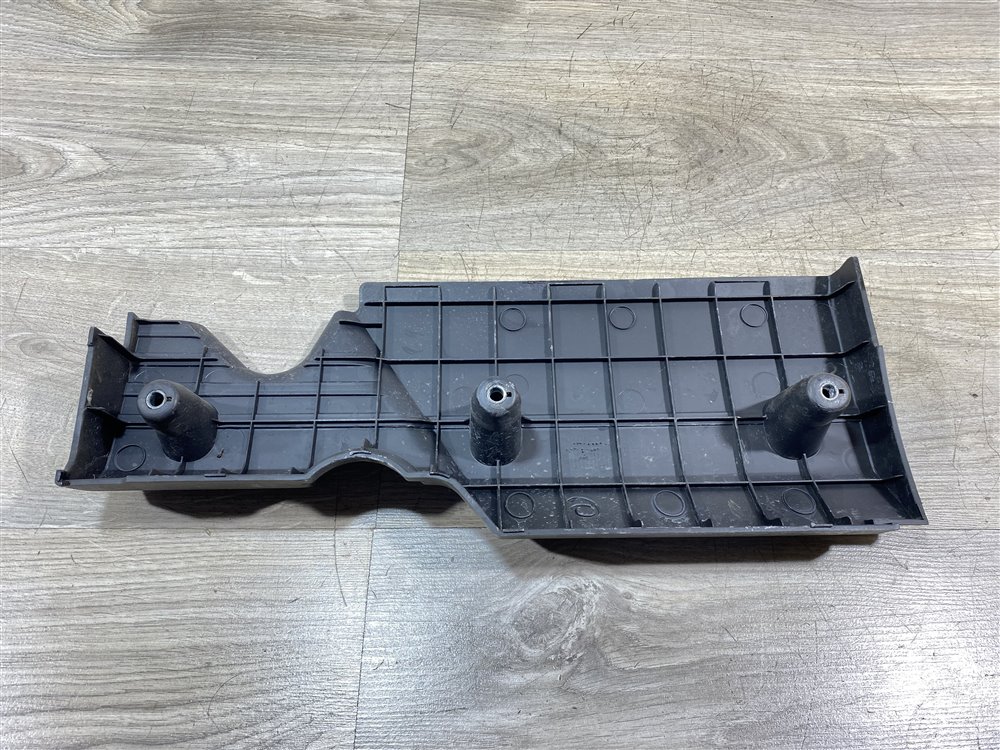 Накладка двигателя, 500 рублей, Севастополь