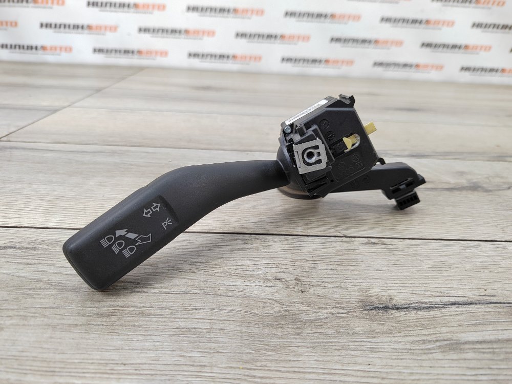 Переключатель подрулевой поворотников, 500 рублей, Москва