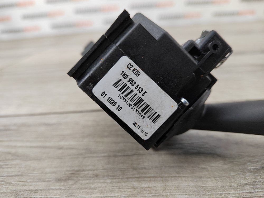 Переключатель подрулевой поворотников, 500 рублей, Москва