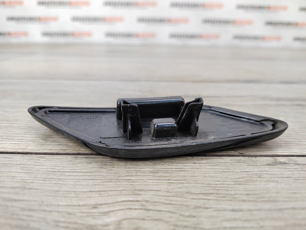 Накладка омывателя фары, 1500 рублей, Москва