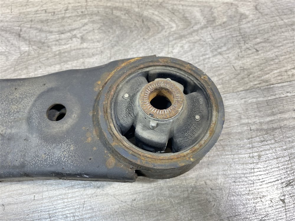 Рычаг передний нижний, 2500 рублей, Севастополь