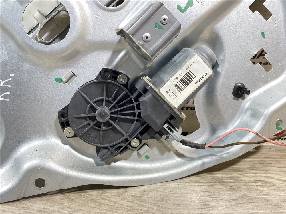 Стеклоподъемник, 2000 рублей, Севастополь