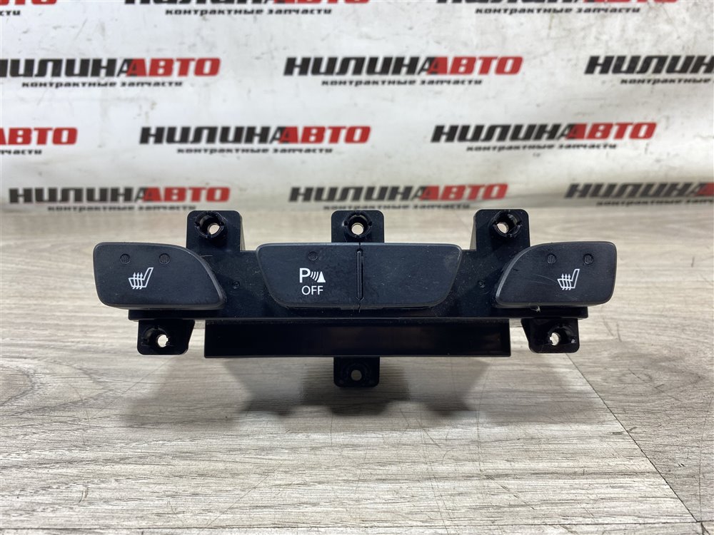 Блок кнопок, 1000 рублей, Севастополь