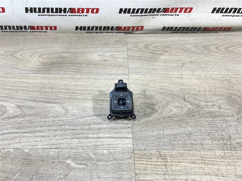 Блок управления зеркалами, 1000 рублей, Севастополь