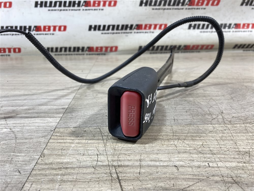 Замок ремня безопасности, 1000 рублей, Севастополь