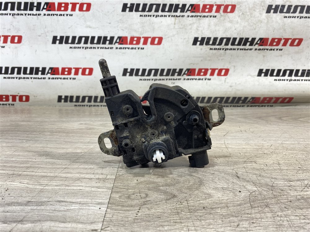 Замок капота, 800 рублей, Севастополь