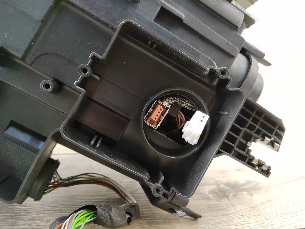 Фара ксенон XENON, 14000 рублей, Москва