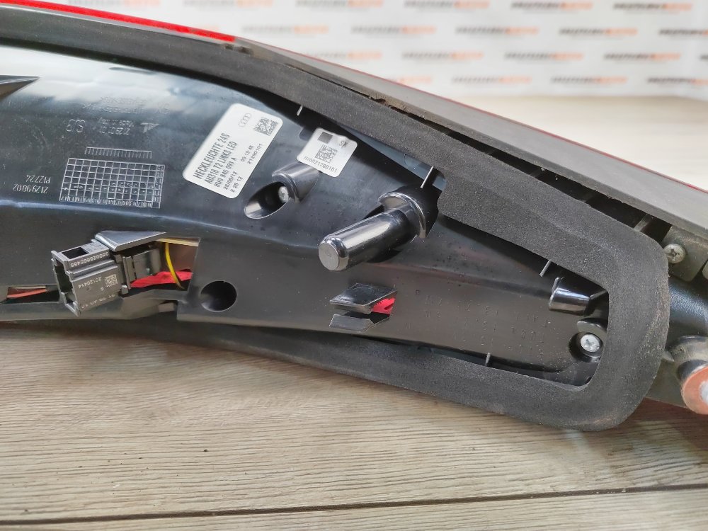 Фонарь в крышку багажника, 19000 рублей, Москва