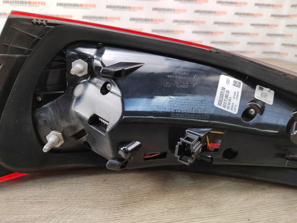 Фонарь в крышку багажника, 19000 рублей, Москва