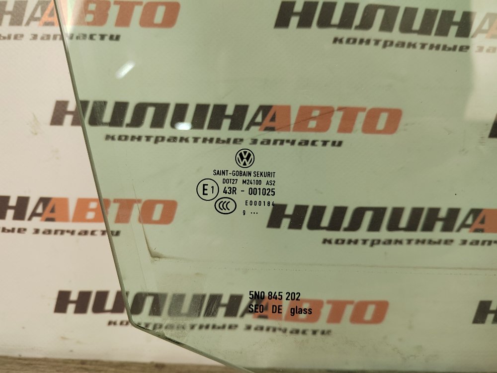 Стекло двери, 2000 рублей, Москва