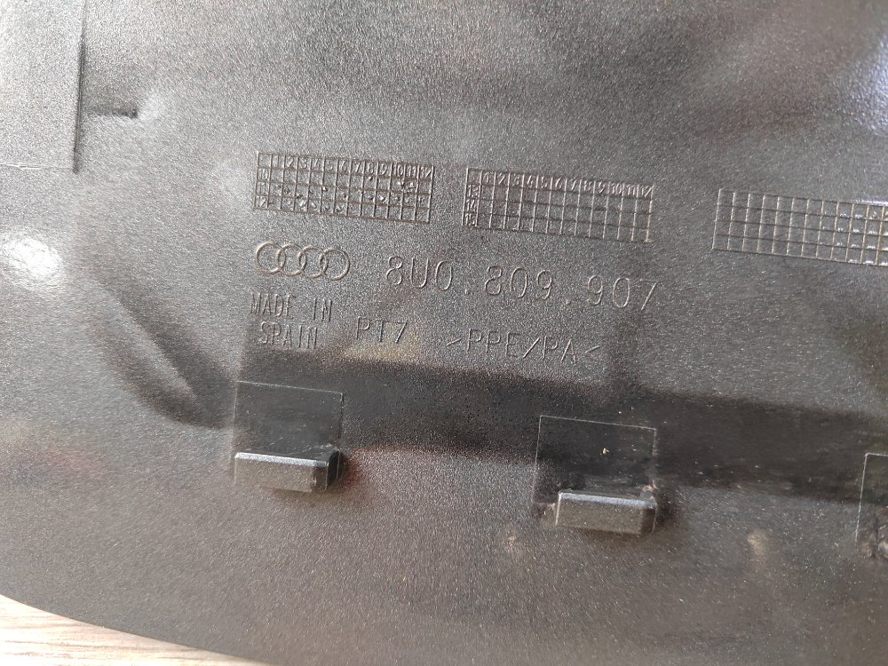 Лючок топливного бака, 1000 рублей, Москва