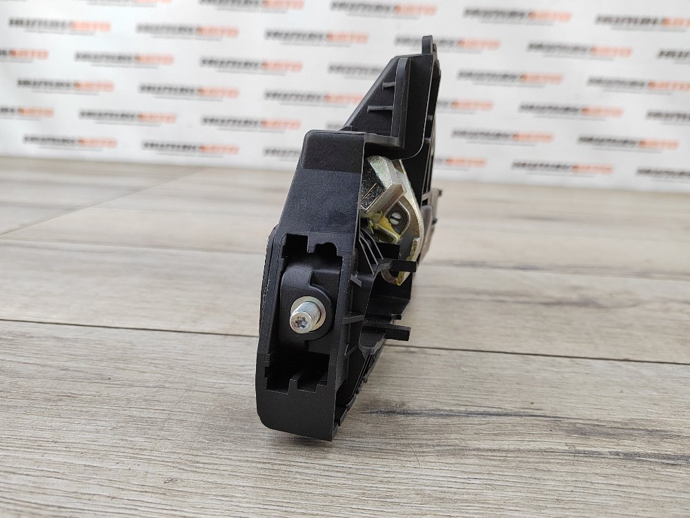 Кронштейн ручки двери, 600 рублей, Москва