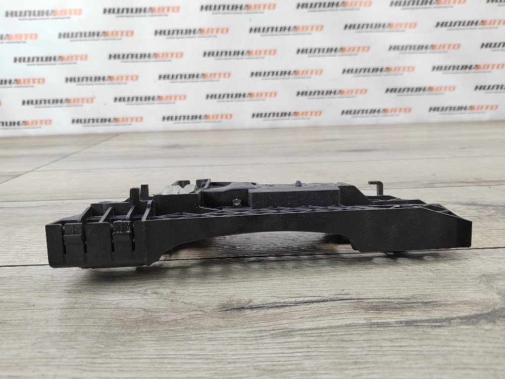 Кронштейн ручки двери, 600 рублей, Москва