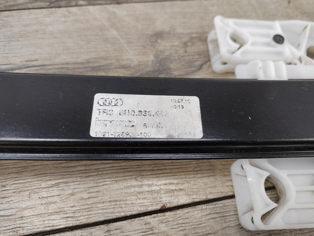 Стеклоподъемник, 1250 рублей, Москва